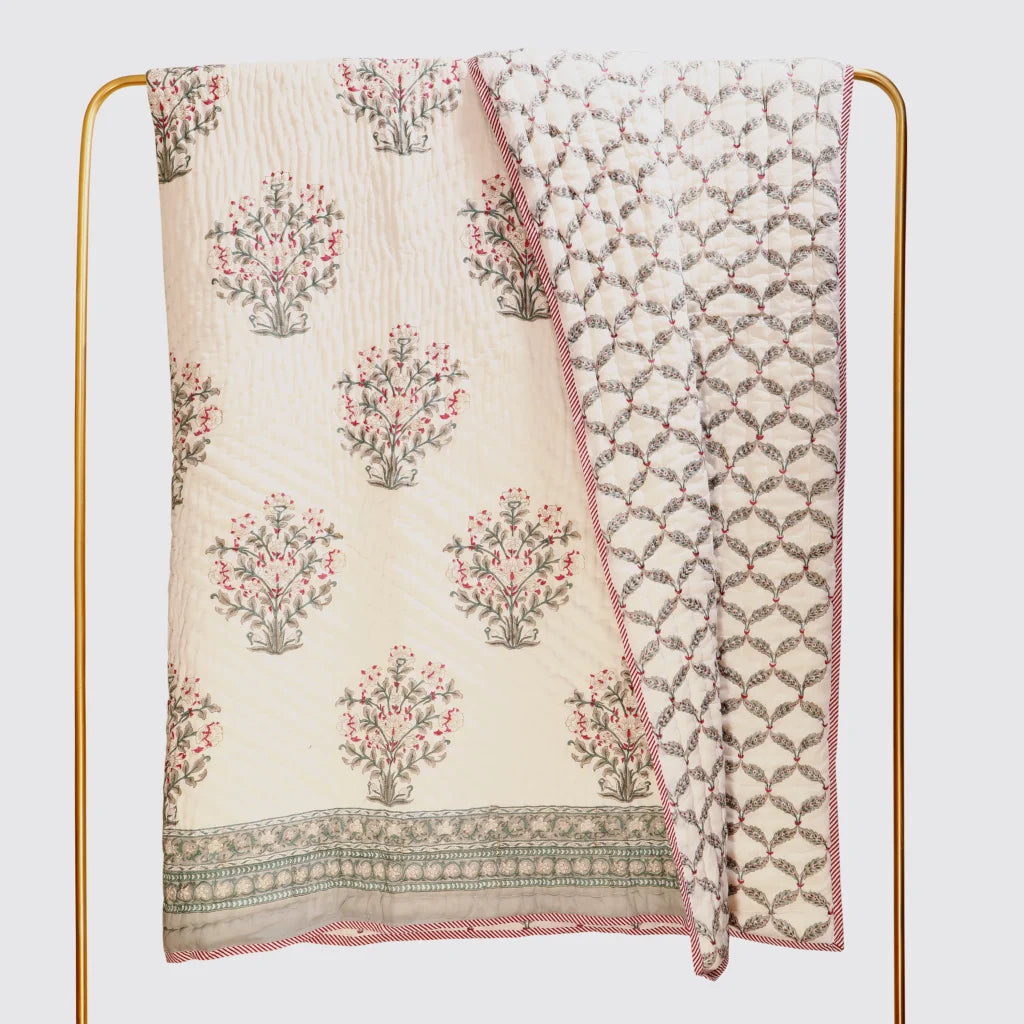 Amer Guldasta Bedding Sets