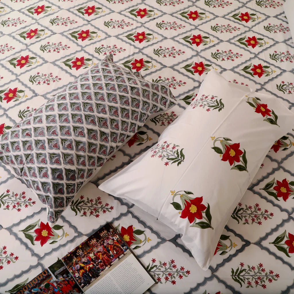 Tropical Bloom Bedding Sets