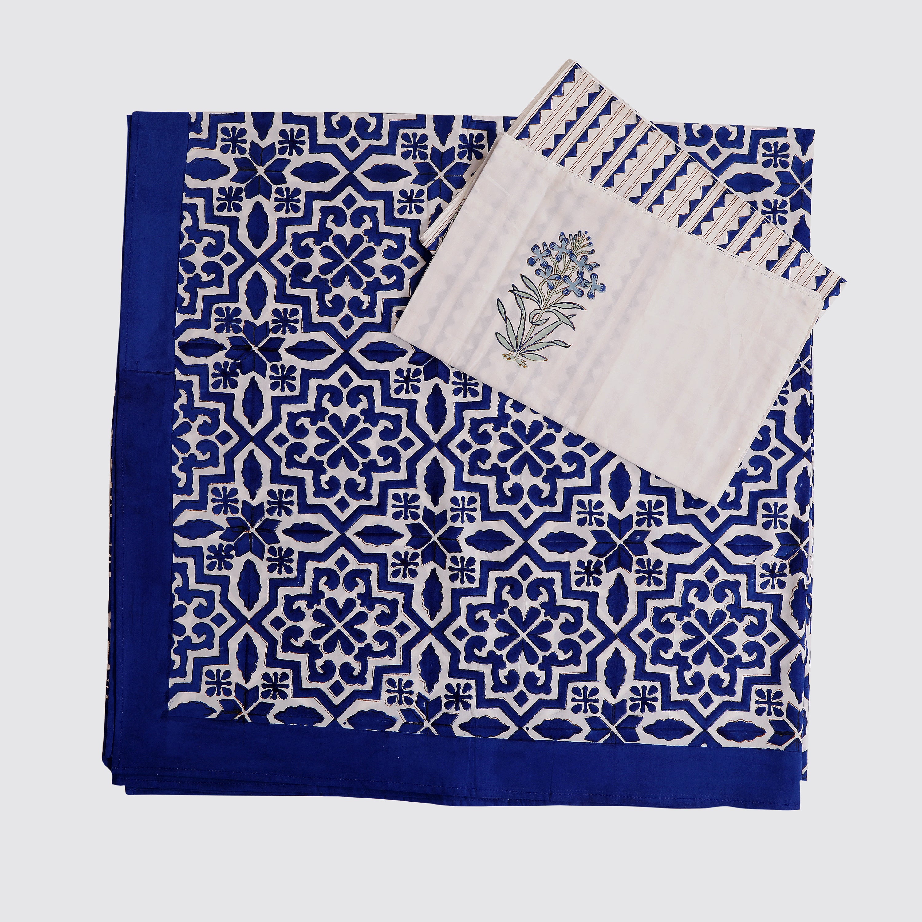 Moroccan Blues Super King bedsheet with 2 pillow cover