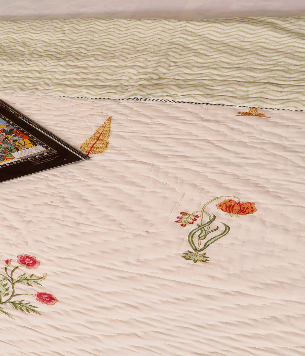 Palm Hues Quilt Single