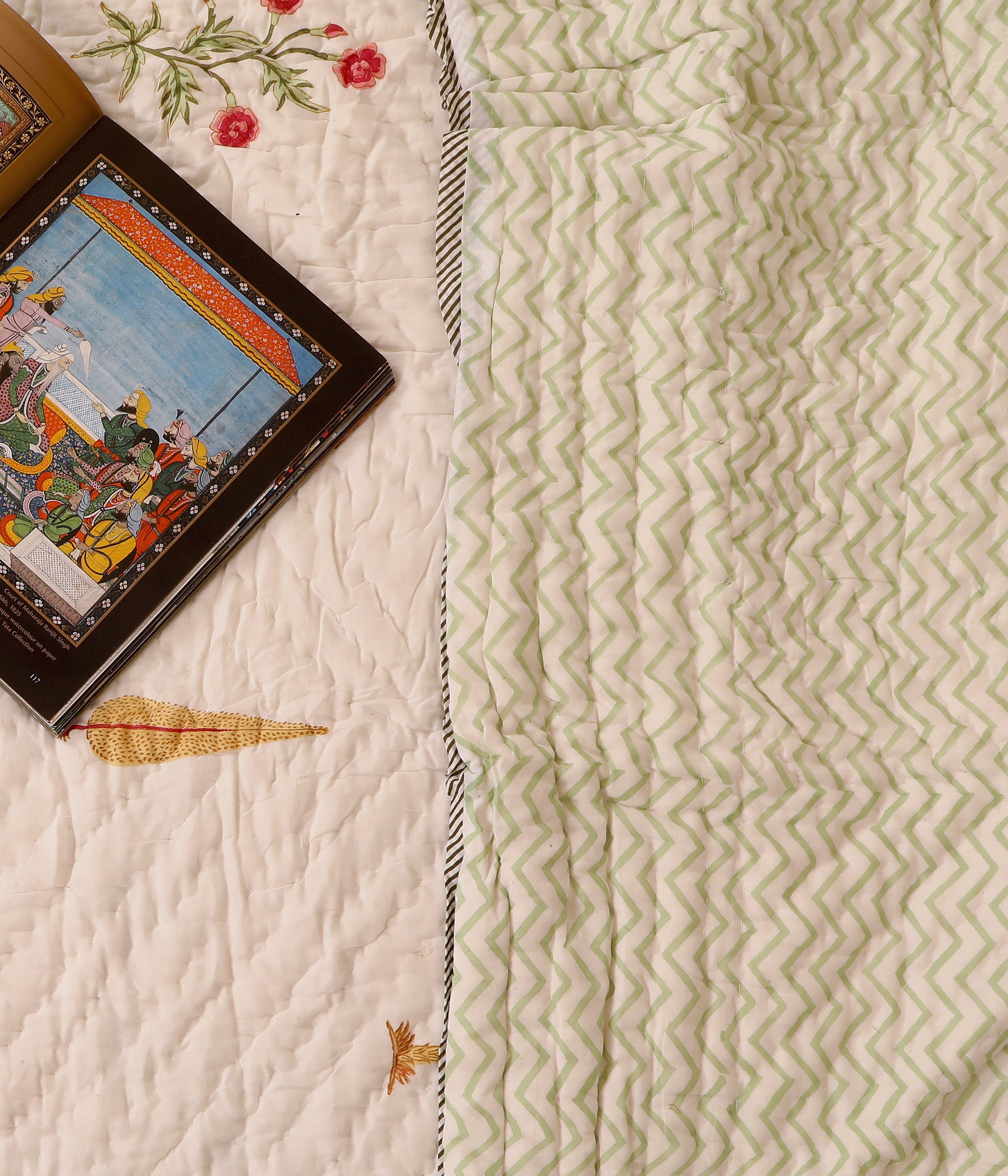 Palm Hues Quilt Single