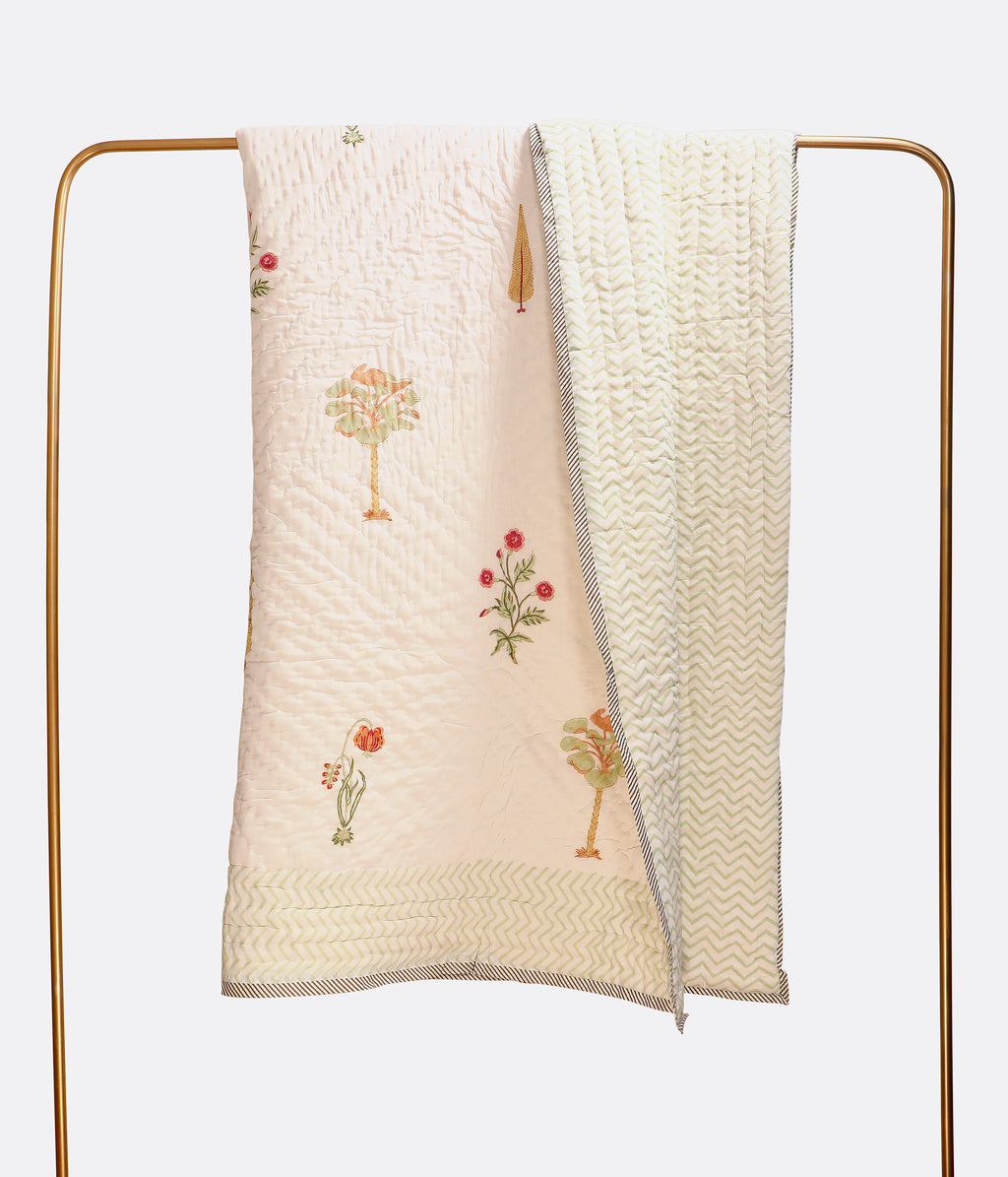 Palm Hues Quilt Single