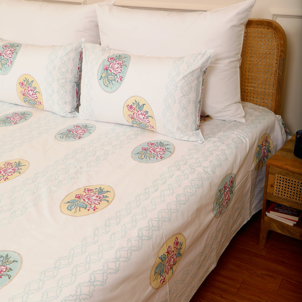 Rustic Rose king size Bedsheet with 2 pillow cover