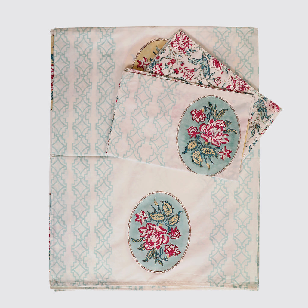 Rustic Rose king size Bedsheet with 2 pillow cover