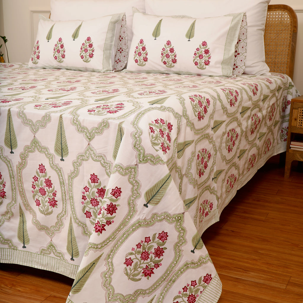 Shahi Gulshan king size Bedsheet with 2 pillow cover