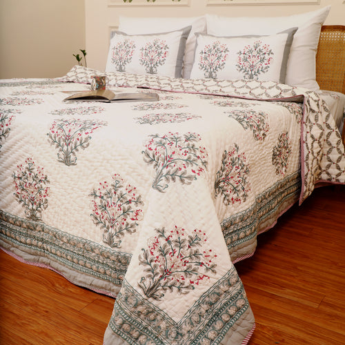 Amer Guldasta Cotton Handblock Quilt