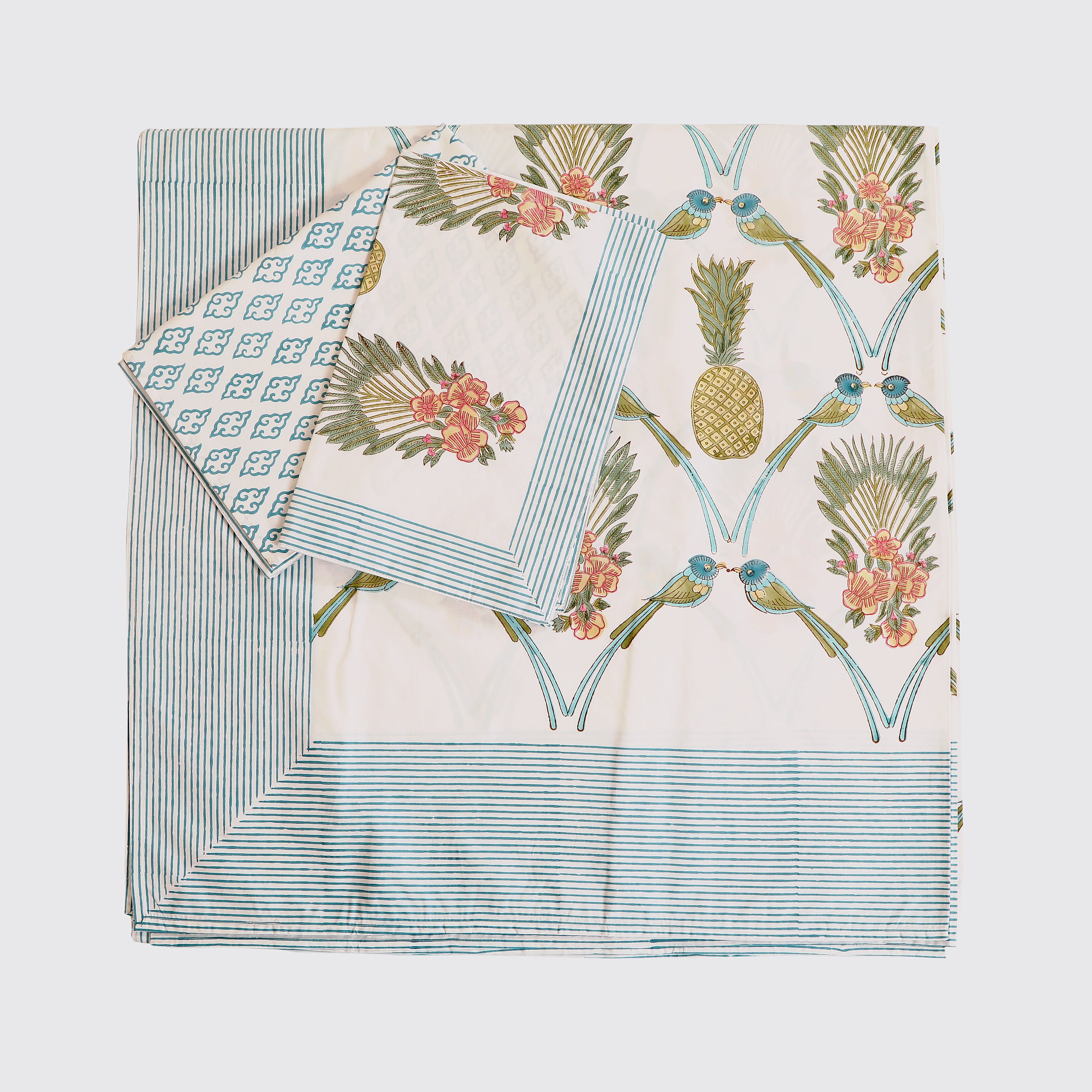 Ananas Buttah king size Bedsheet with 2 pillow cover
