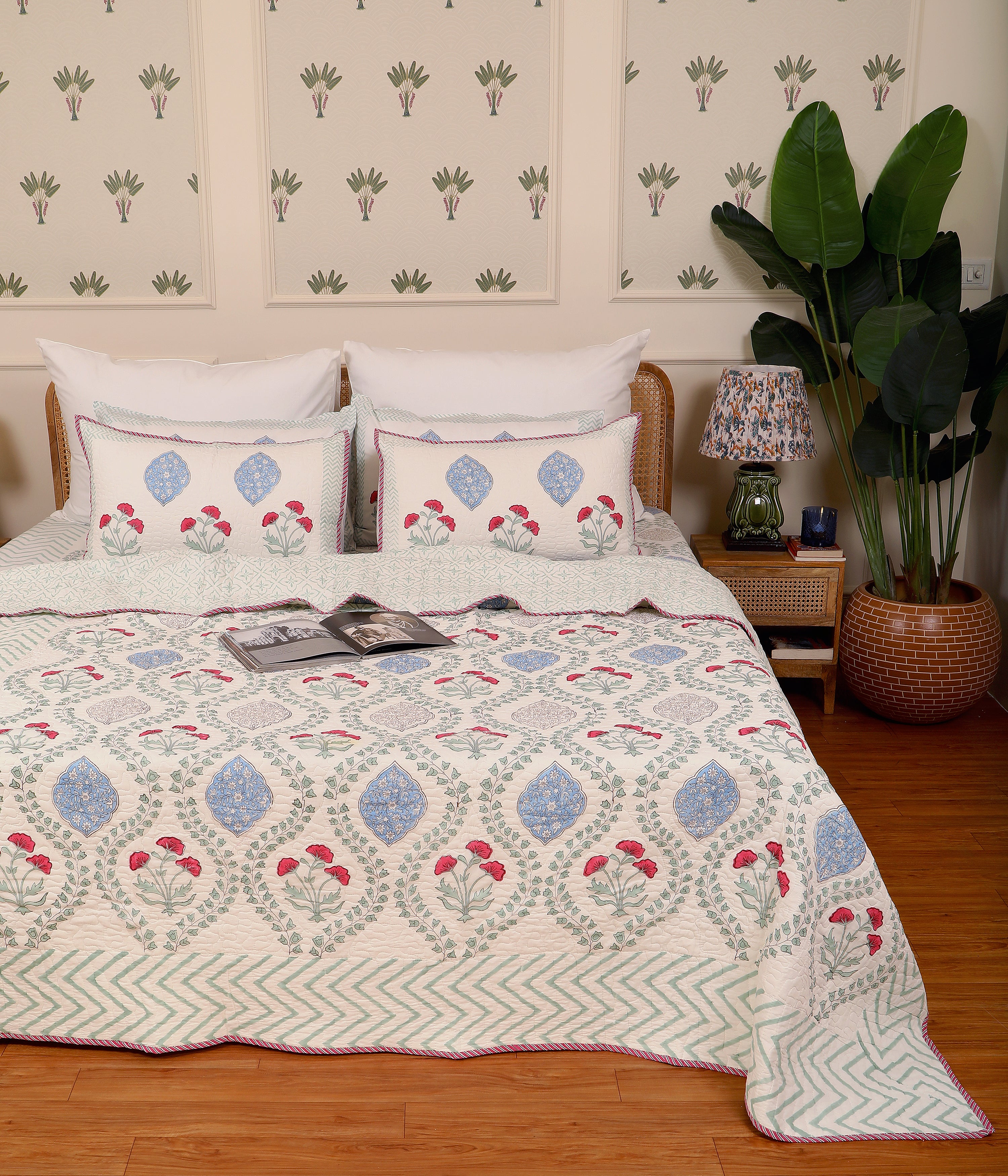 Plush Mogra Quilted bedcover king