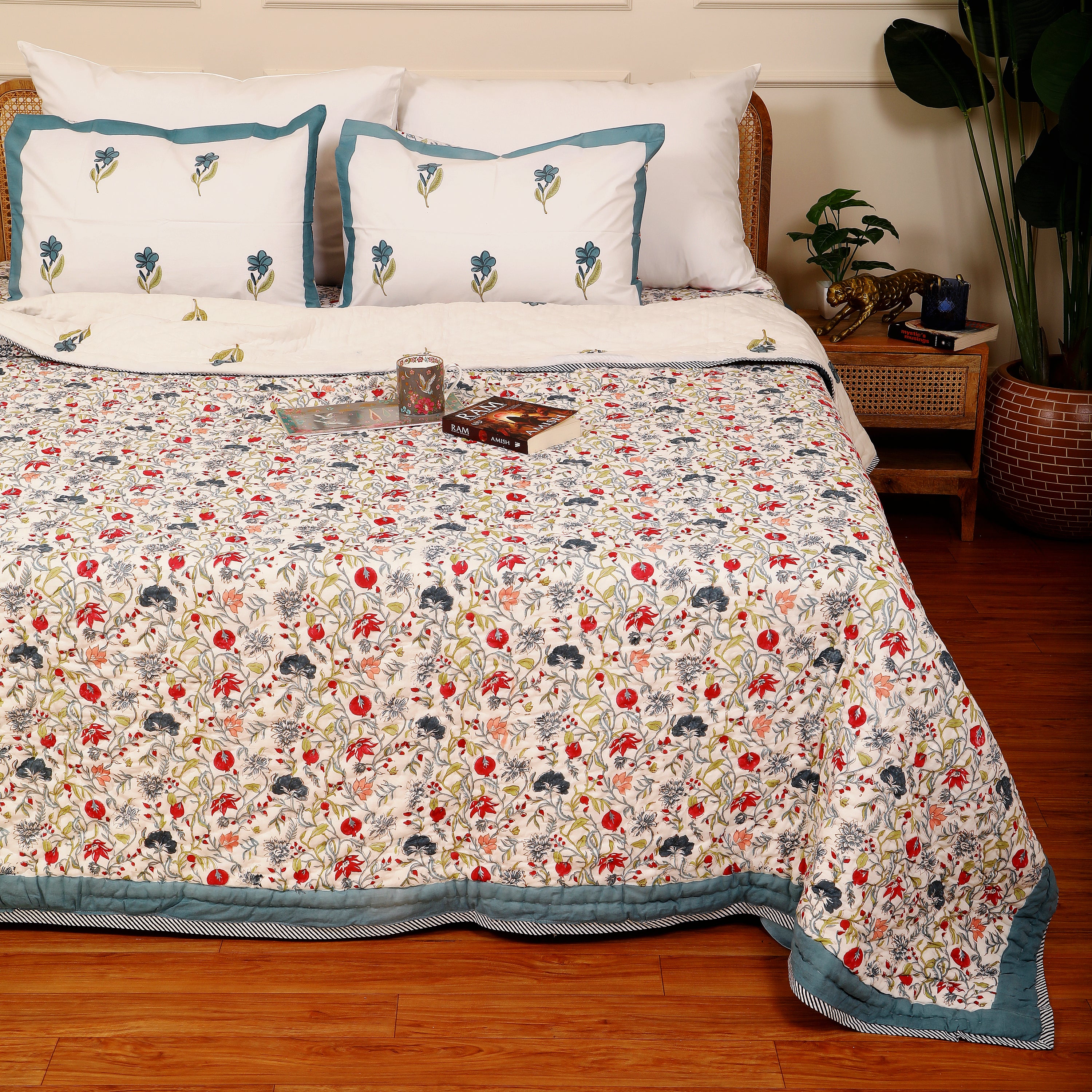 Valley of dreams Handblock King Size Quilt