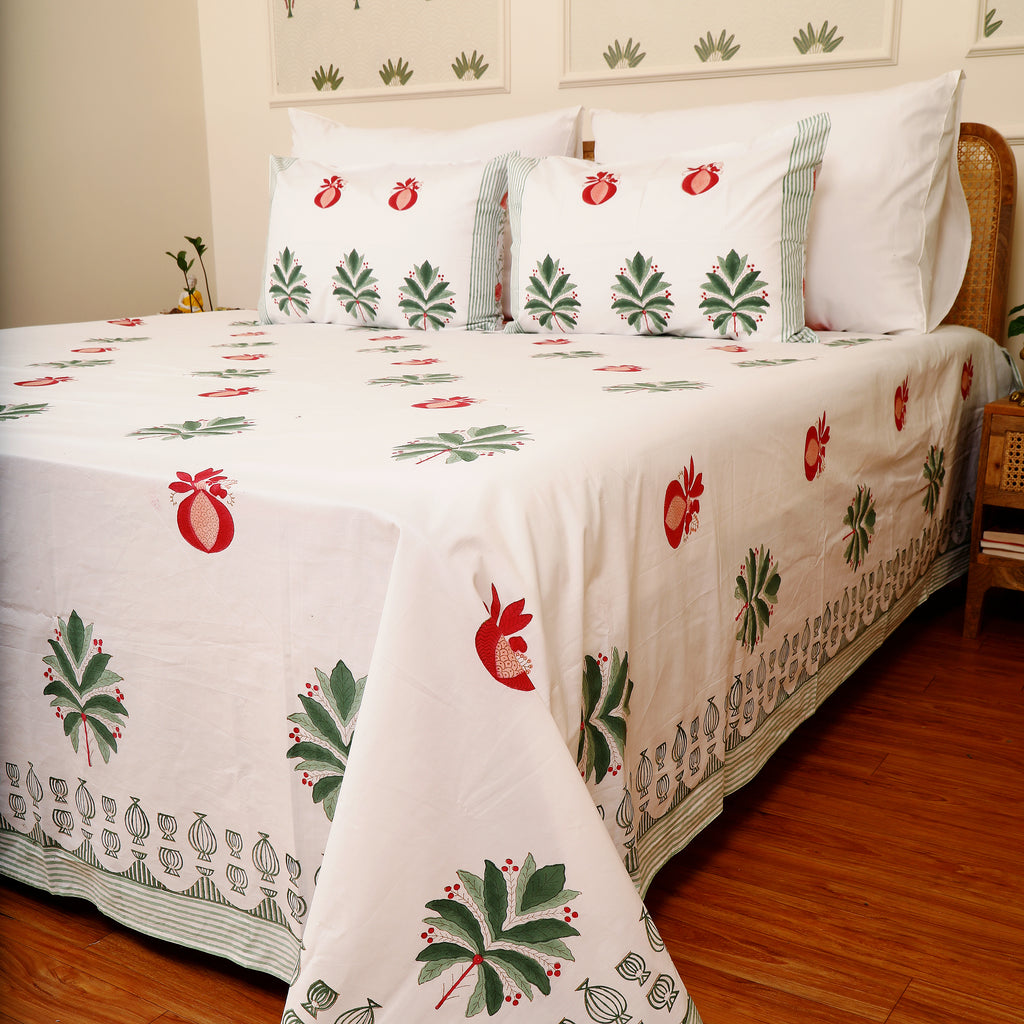 Gul-E-Anar Bedsheet King size Bedsheet with 2 pillow cover