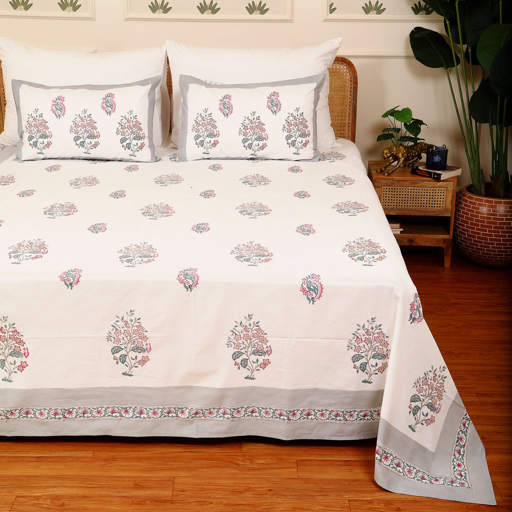 Bebak Grey King size Bedsheet with 2 pillow cover