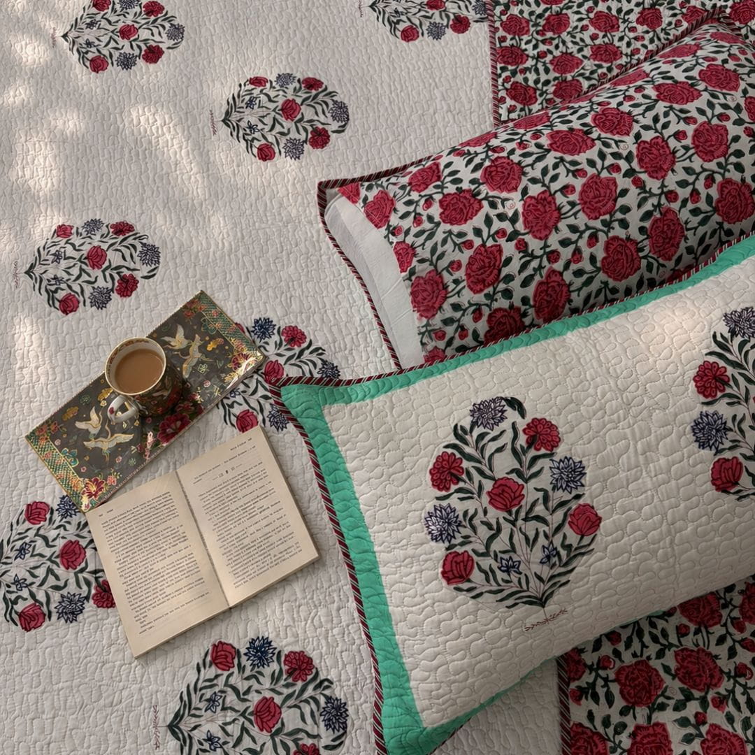 Rosette Meadow Quilted Bedcover king