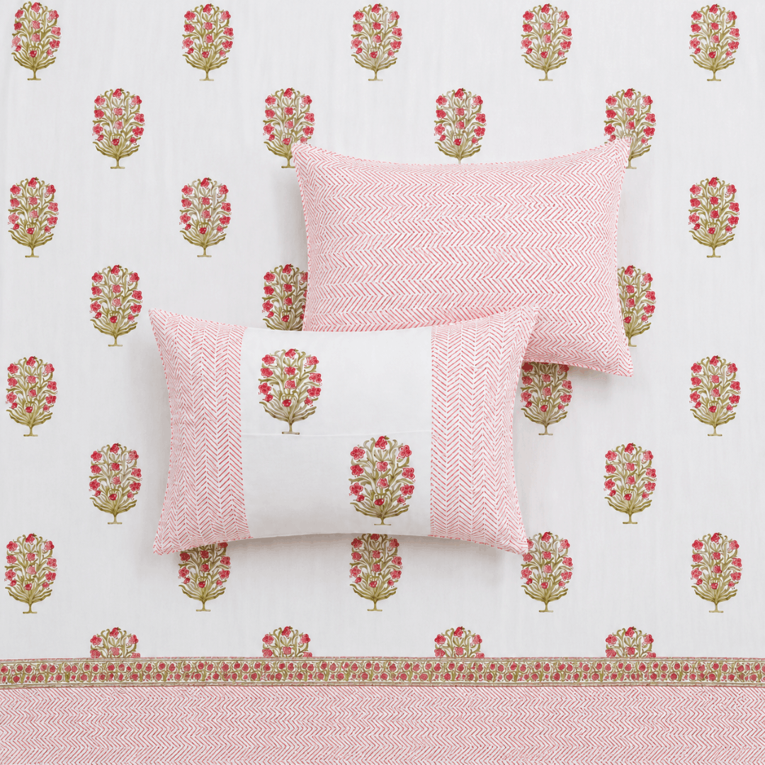 Gulmohar Bloom Bedsheet With 2 Pillow Cover