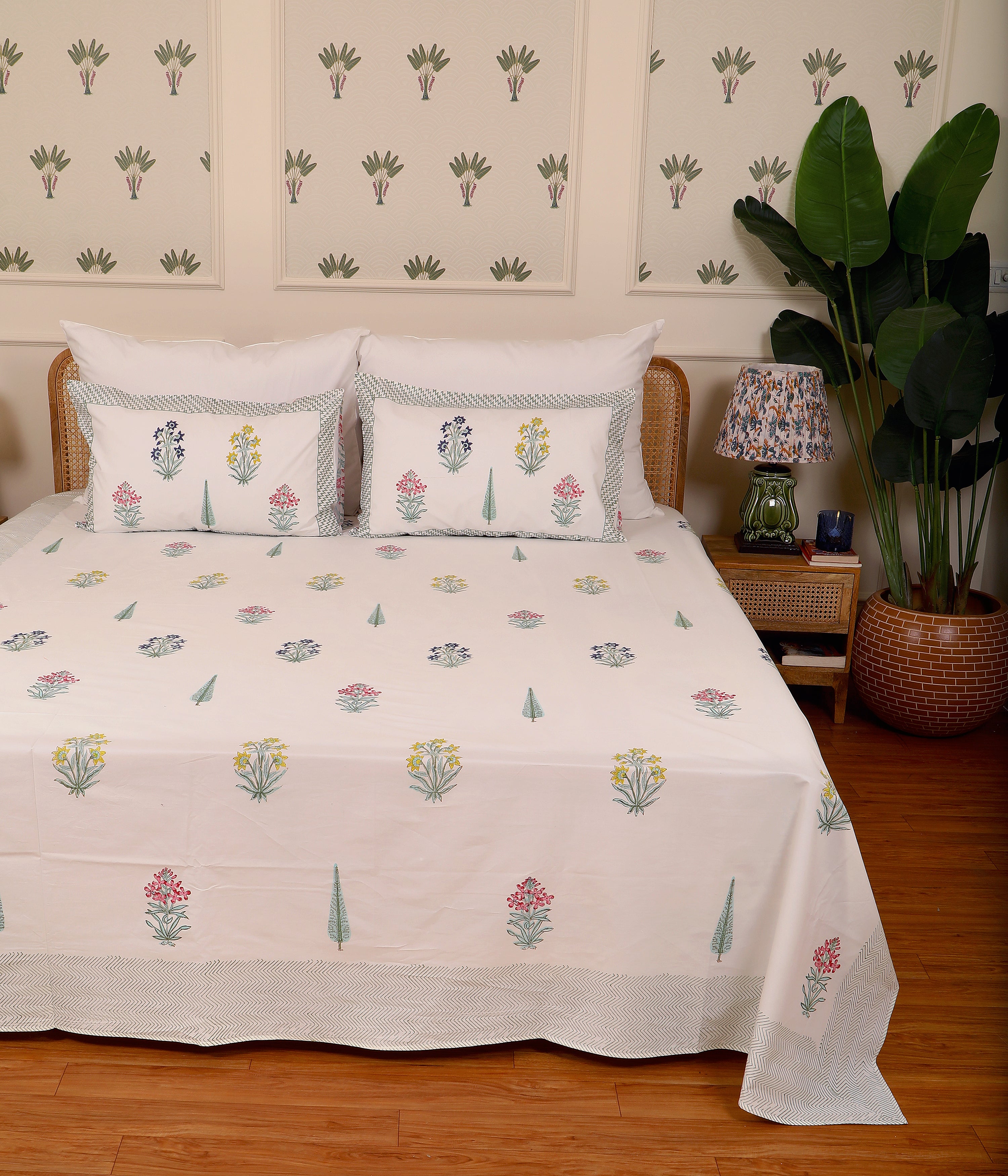 Botanic Garden King size Bedsheet with 2 pillow cover