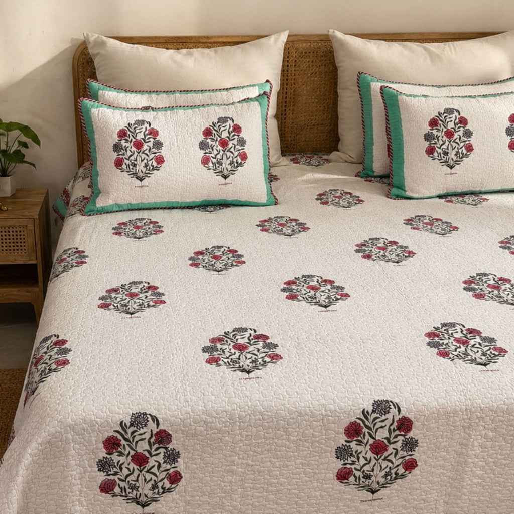 Rosette Meadow Quilted Bedcover king