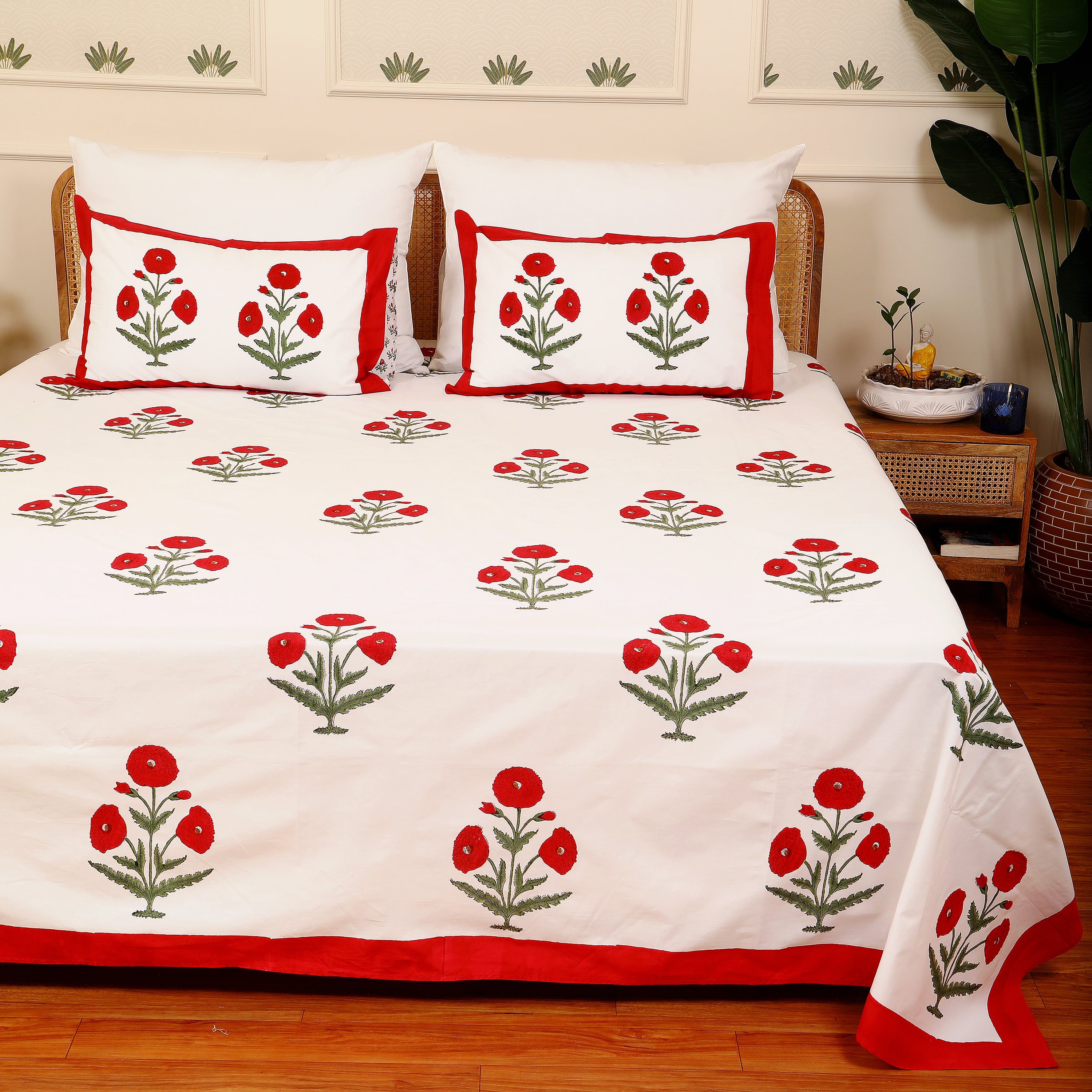 Red Popi Super king size bedsheet with 2 pillow cover