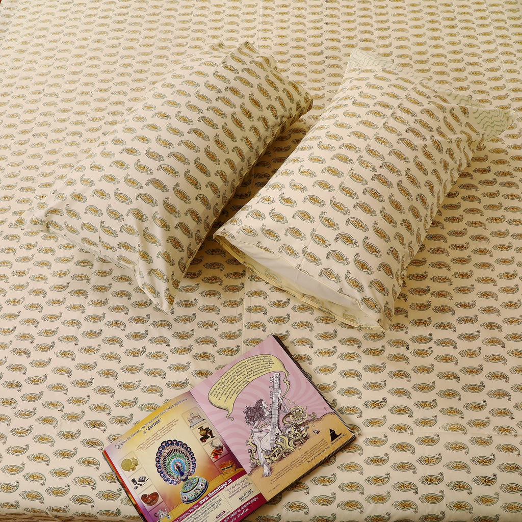 Paisley Jaal Bedsheet King size Bedsheet with 2 pillow cover