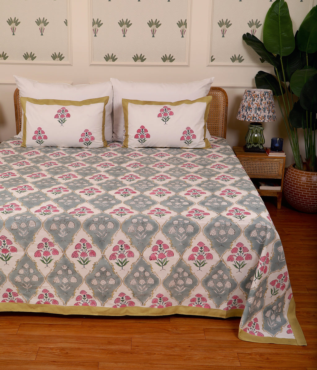 Grey Gold Bloom king size Bedsheet with 2 pillow cover