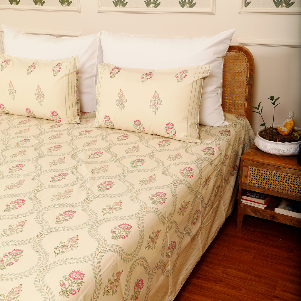 Noor-e-Beige Super King size bedsheet with 2 pillow cover
