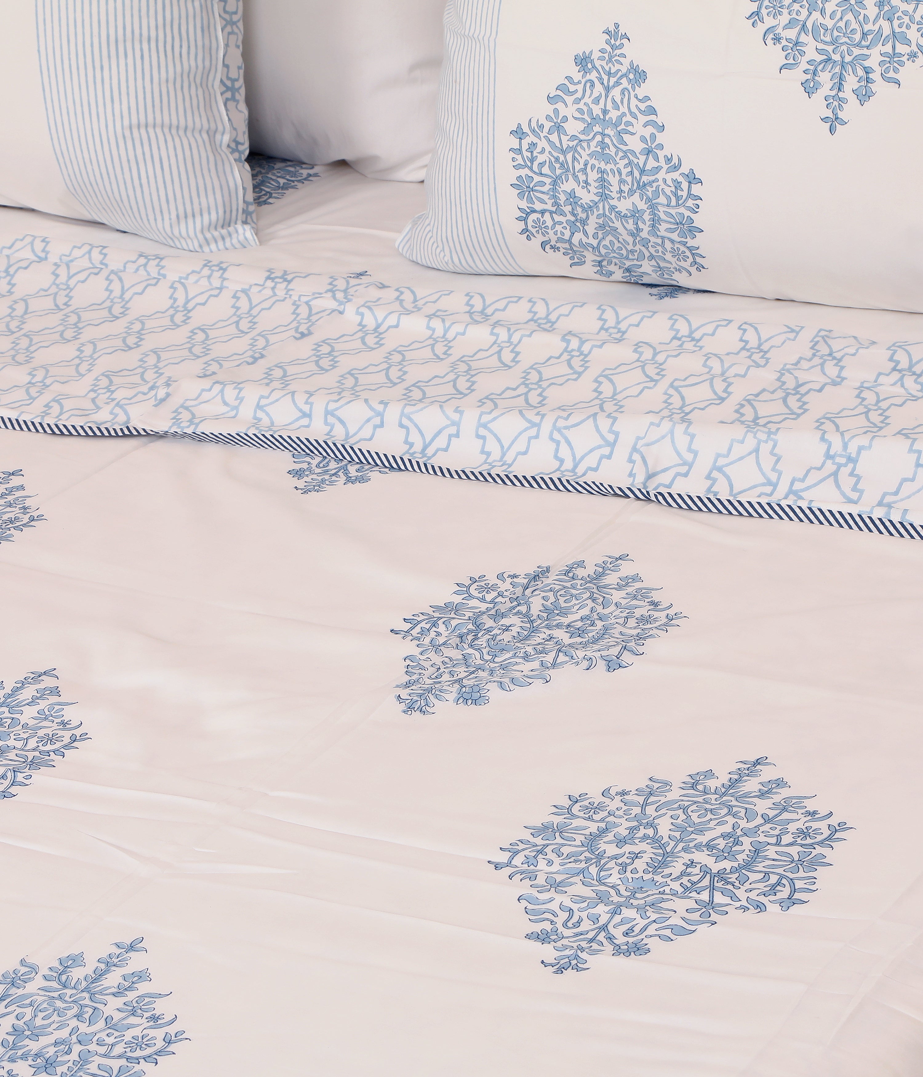 Powder Bloom Flannel Dohar Single Pair Set of 2