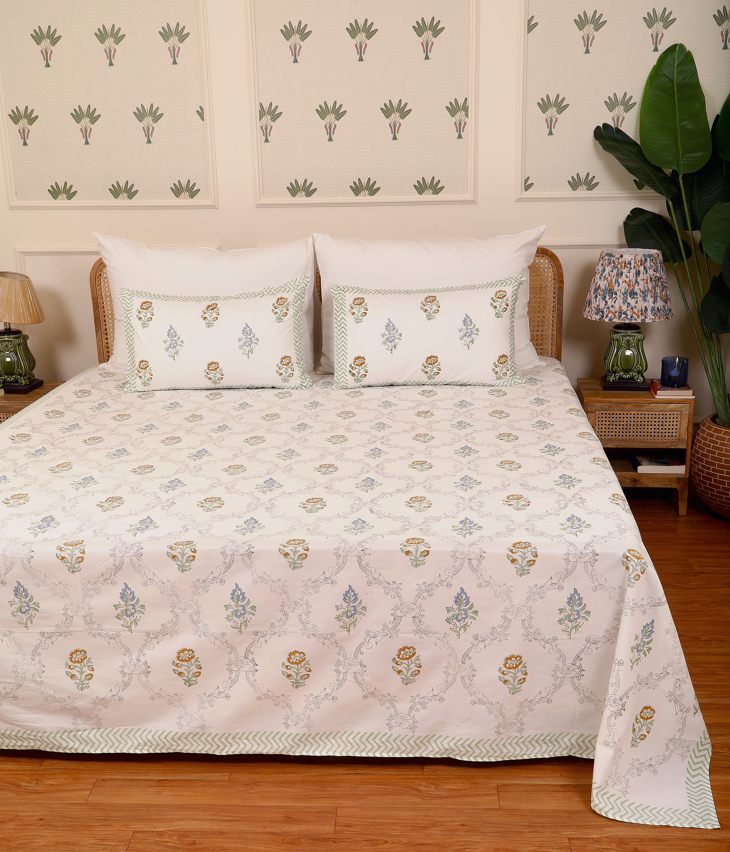 Sunlit Jaal king size Bedsheet with 2 pillow cover