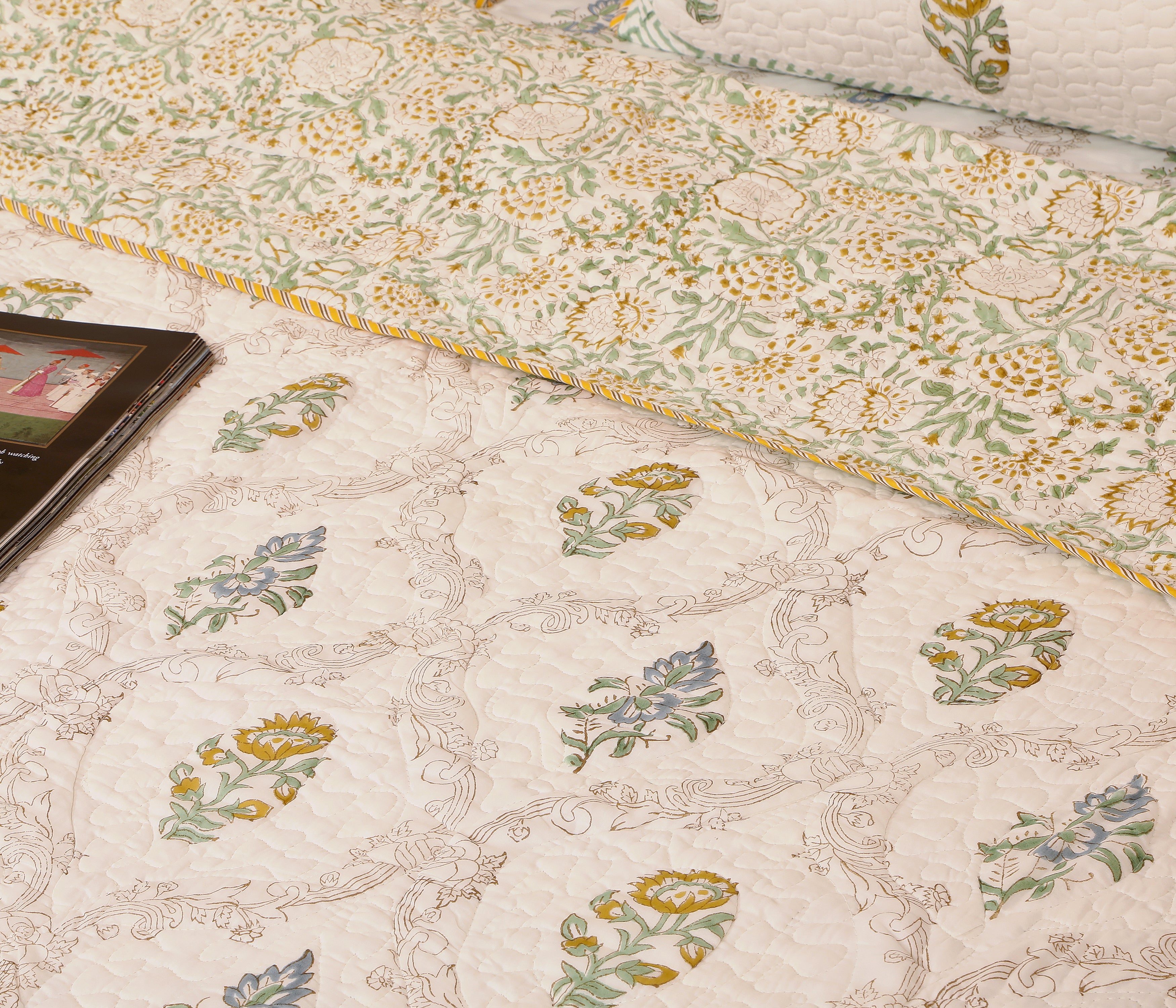 Sunlit Jaal Quilted bedcover king