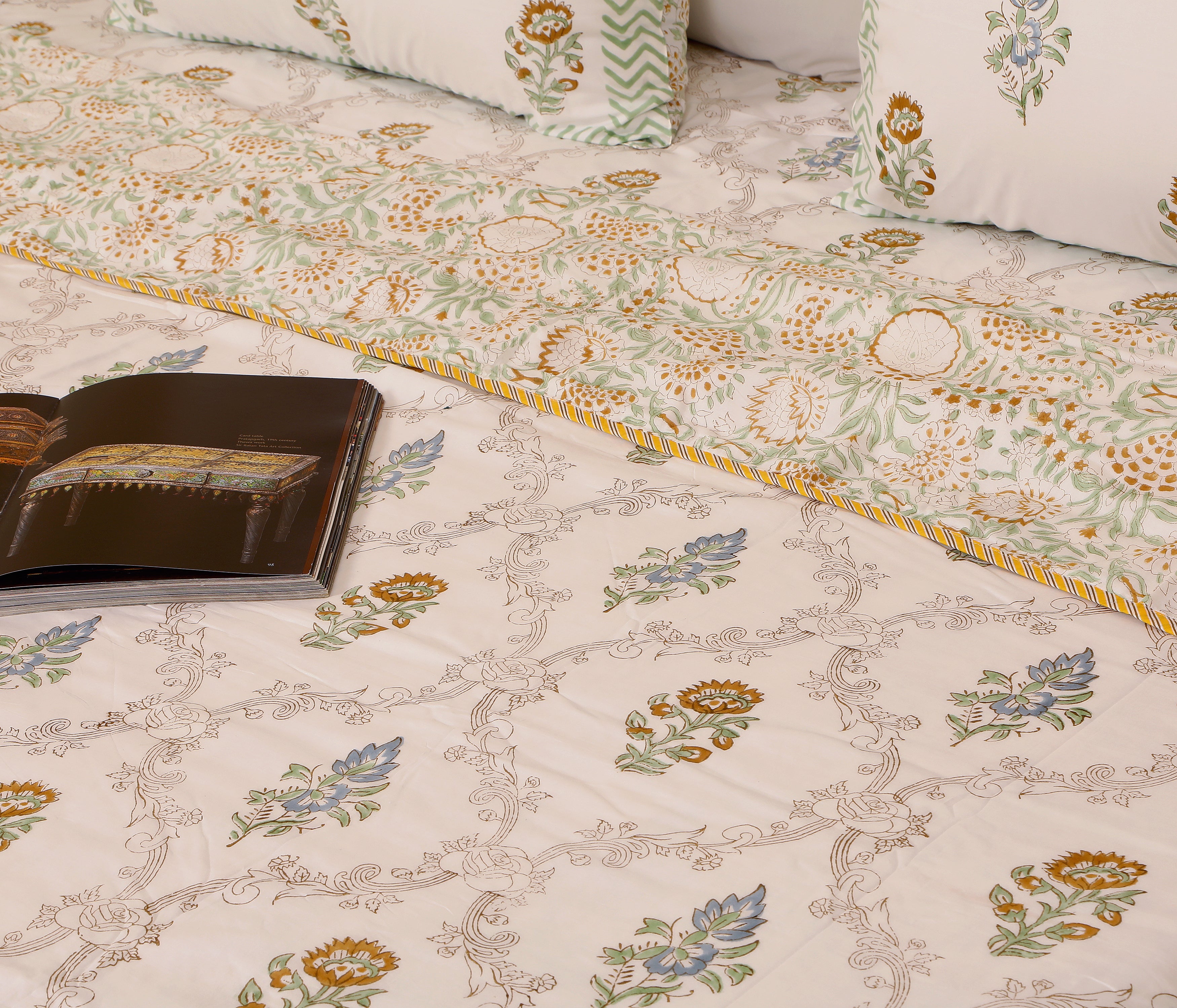 Sunlit Jaal Flannel Dohar King