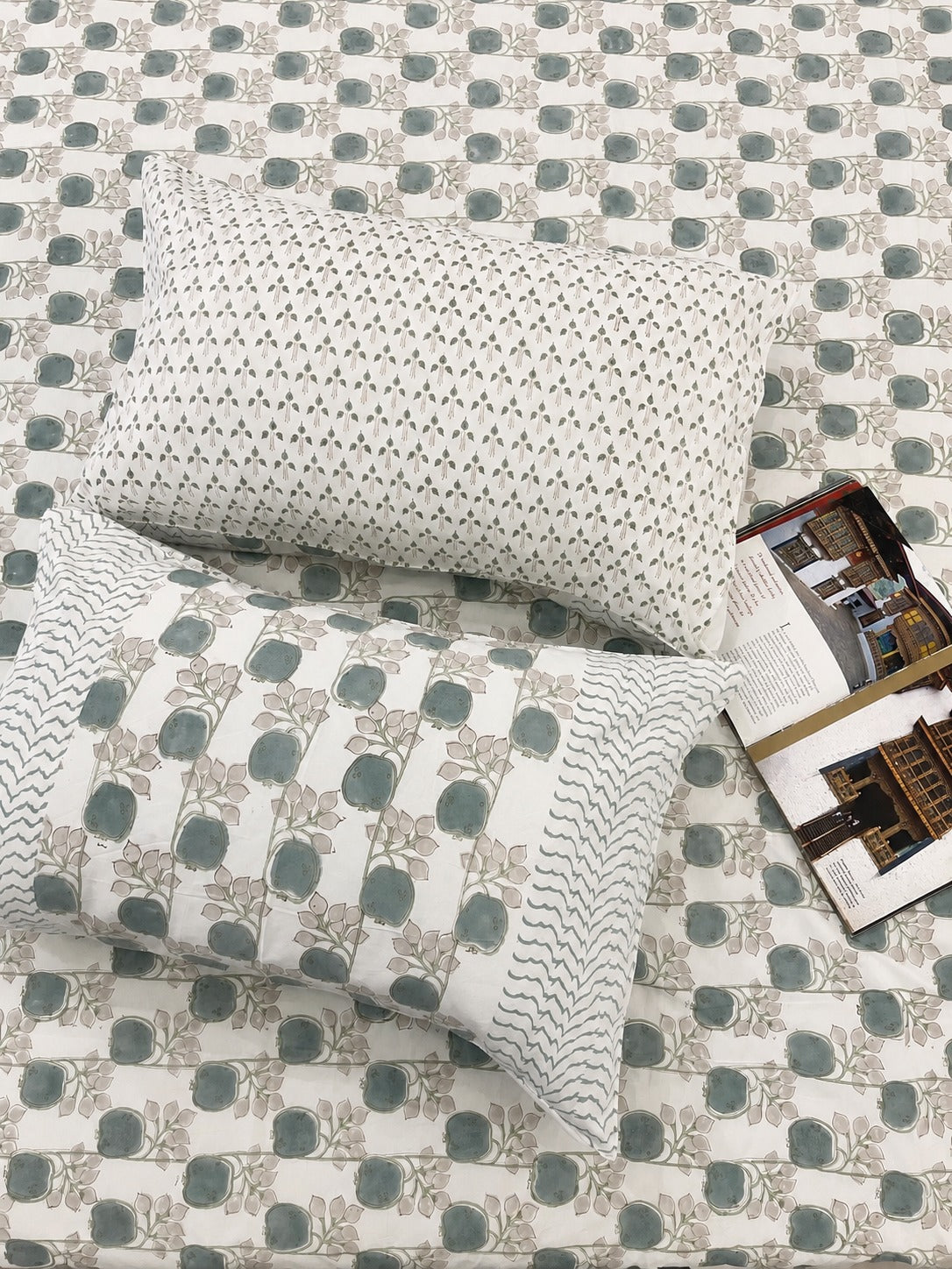 Sage orchard Bedsheet