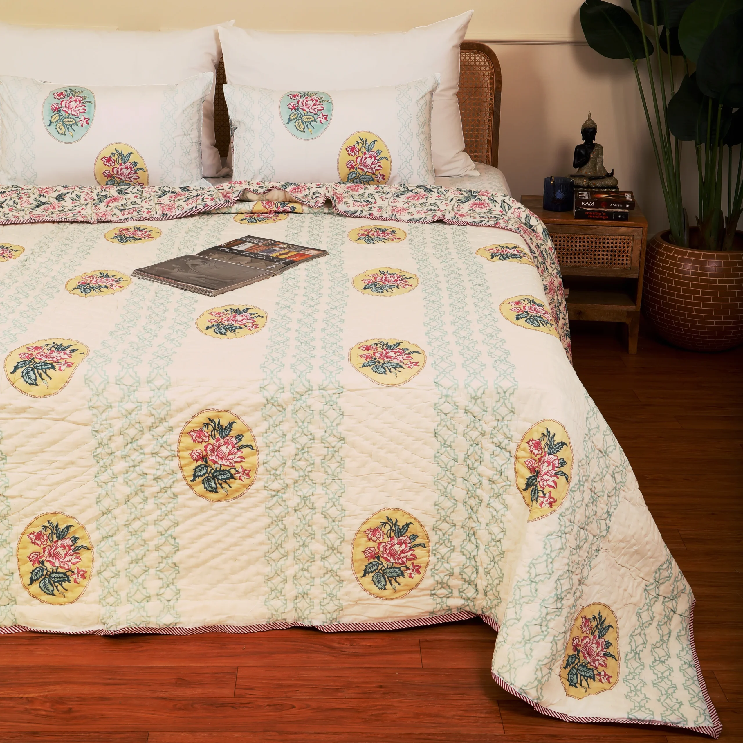 Rustic Rose Quilt Single