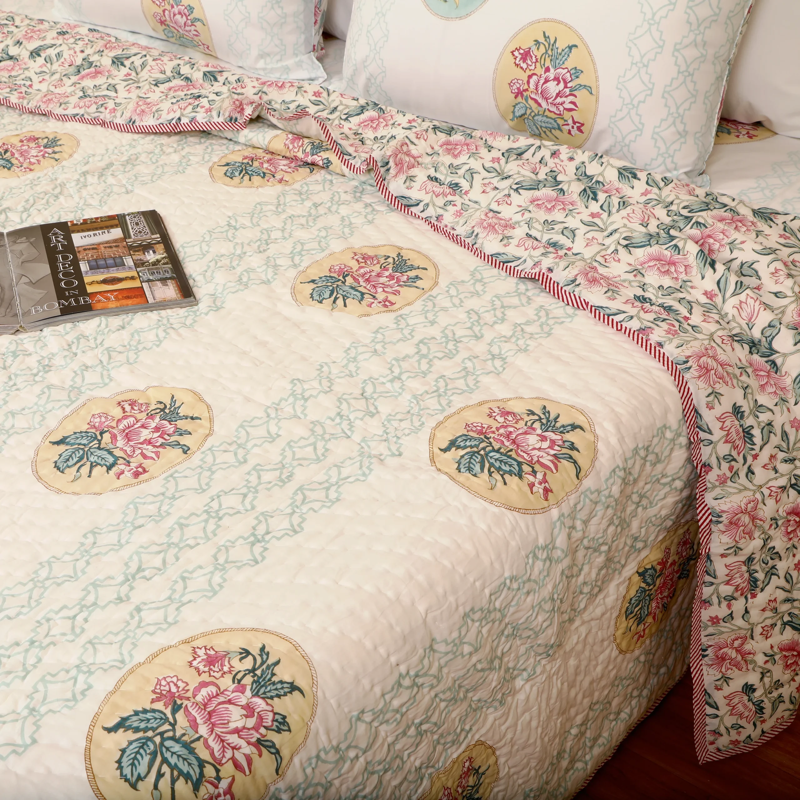 Rustic Rose Quilt Single - Image 3