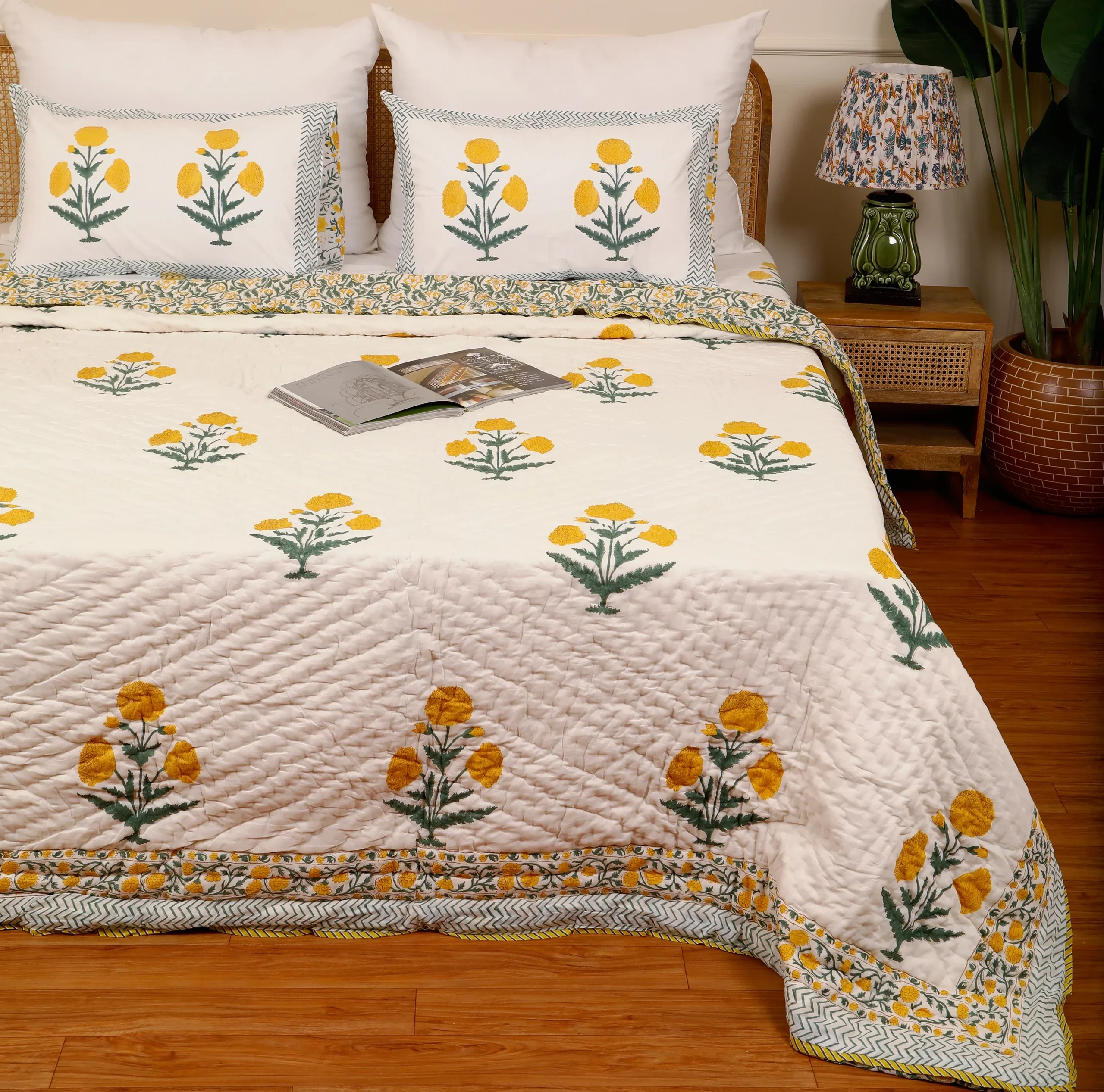 Basanti Phool Quilt King