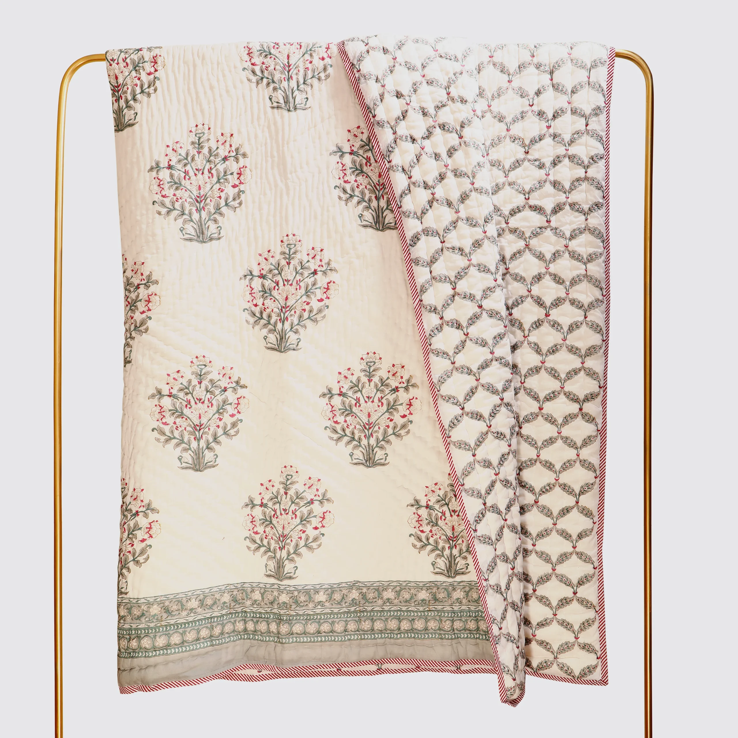 Amer Guldasta Handblock Quilt - Image 4