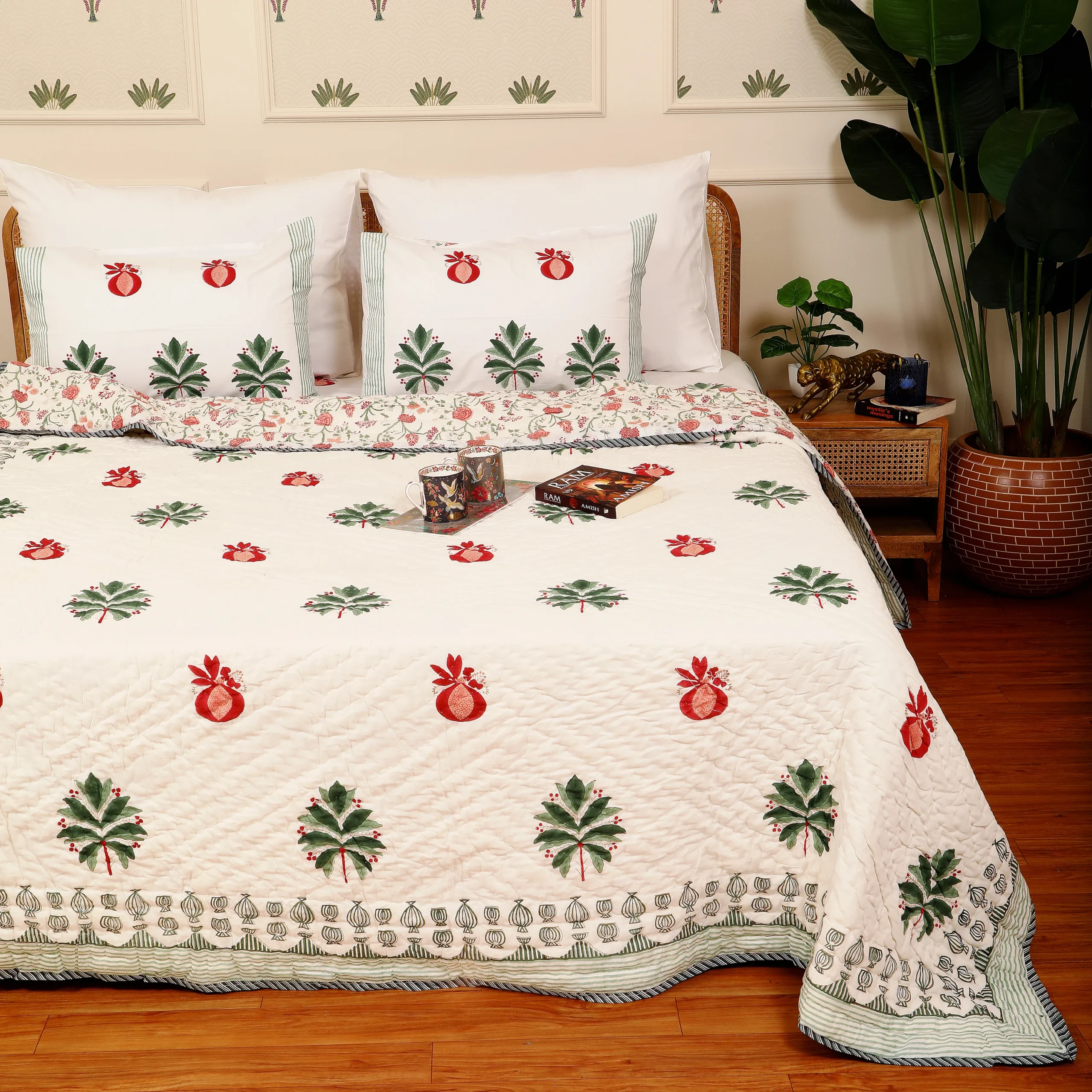 Gul-E-Anar Quilt King