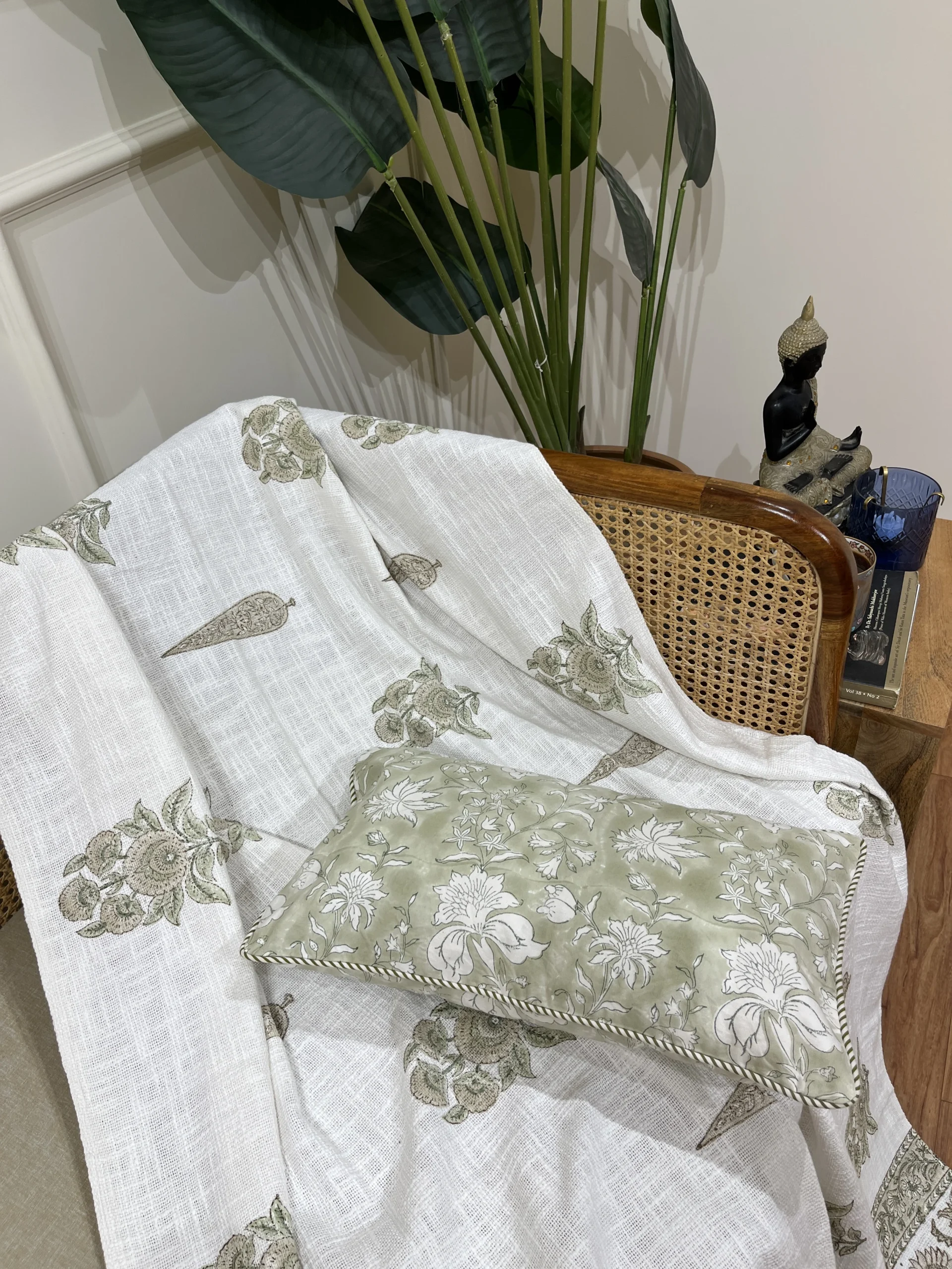 Olive Bloom - Image 2