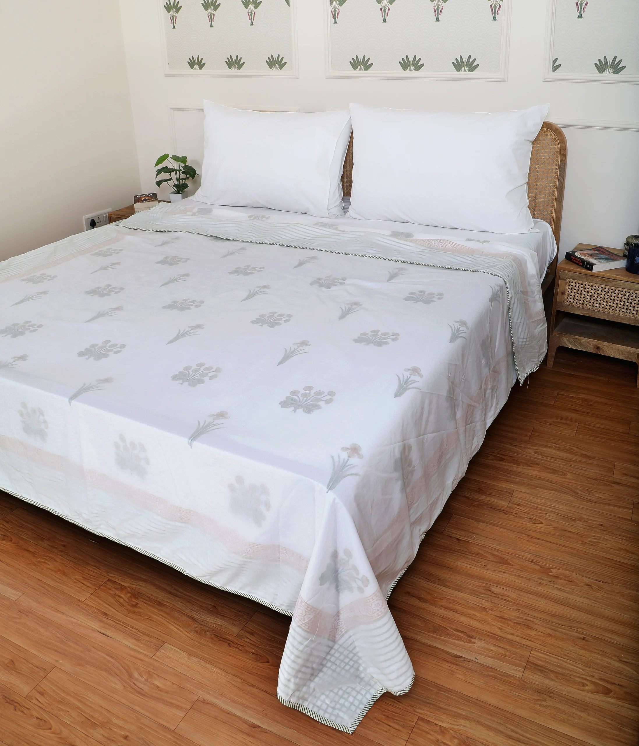 Eira Blossom Mulmul Dohar King - Image 2