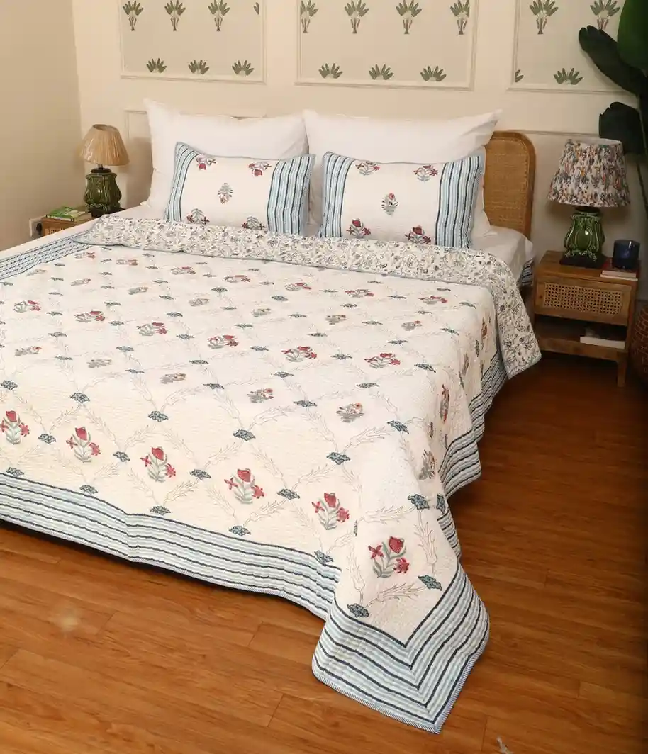 Gulbaan Quilted Bedcover King - Image 3