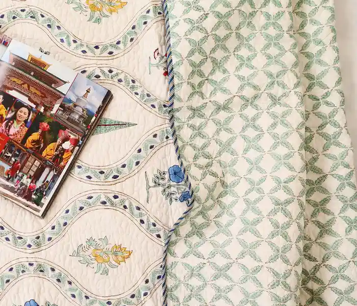 Quilted Bedcover King - Image 4