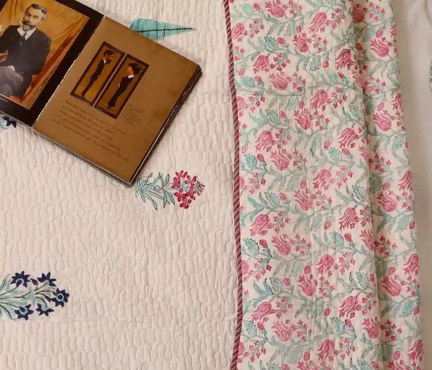 Quilted Bedcover King - Image 4