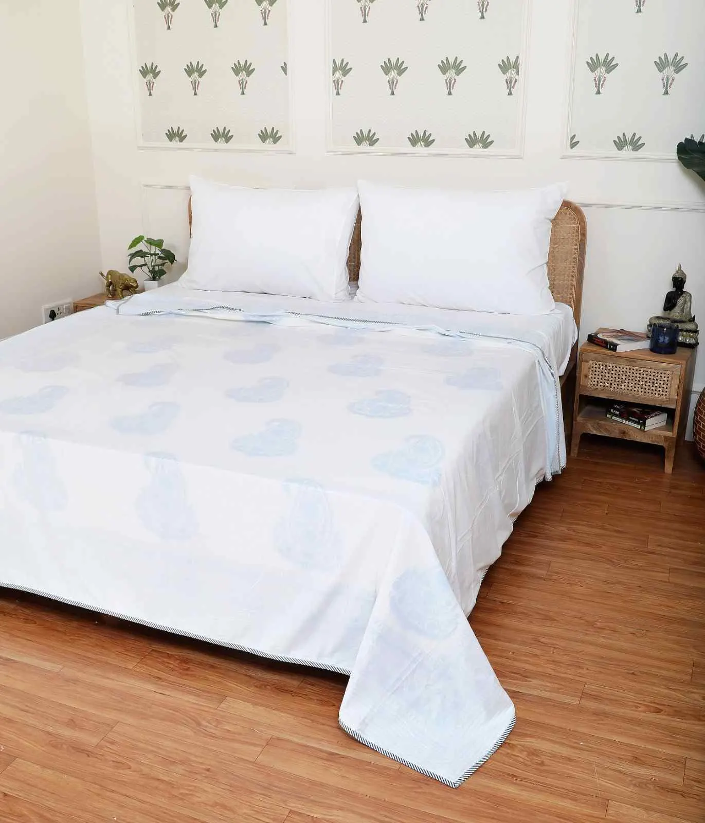 Ambika Veil Mulmul Dohar King - Image 2