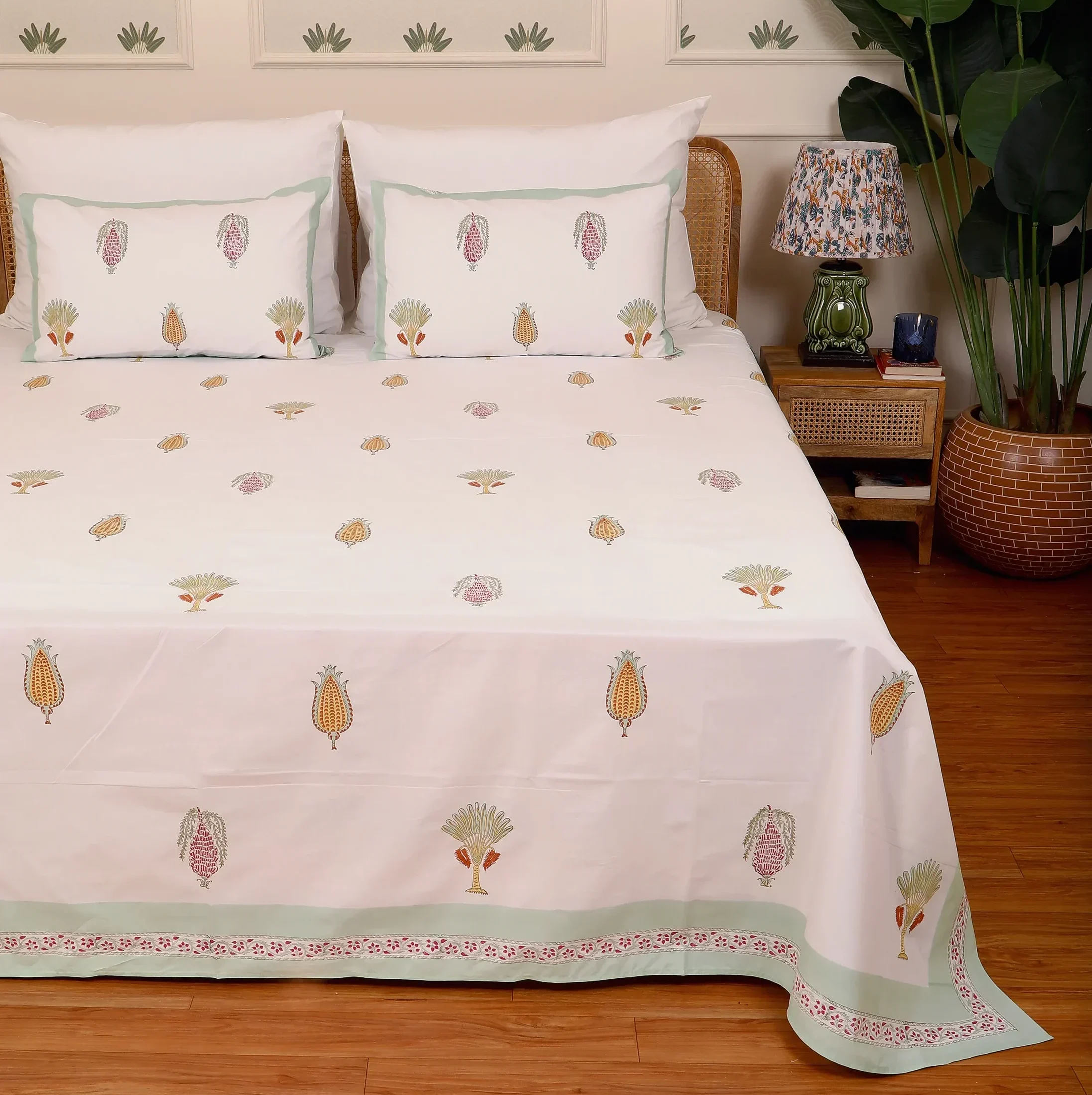 Palm and Pine Bedsheet King