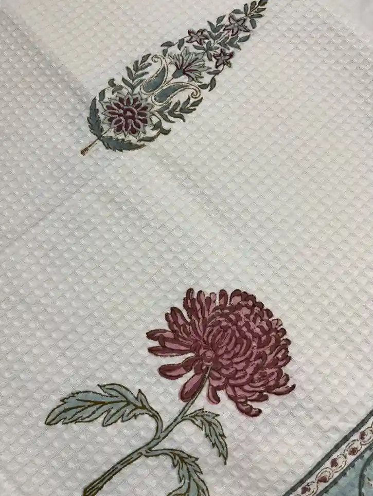 Ruby Woods Towel Set - Image 3