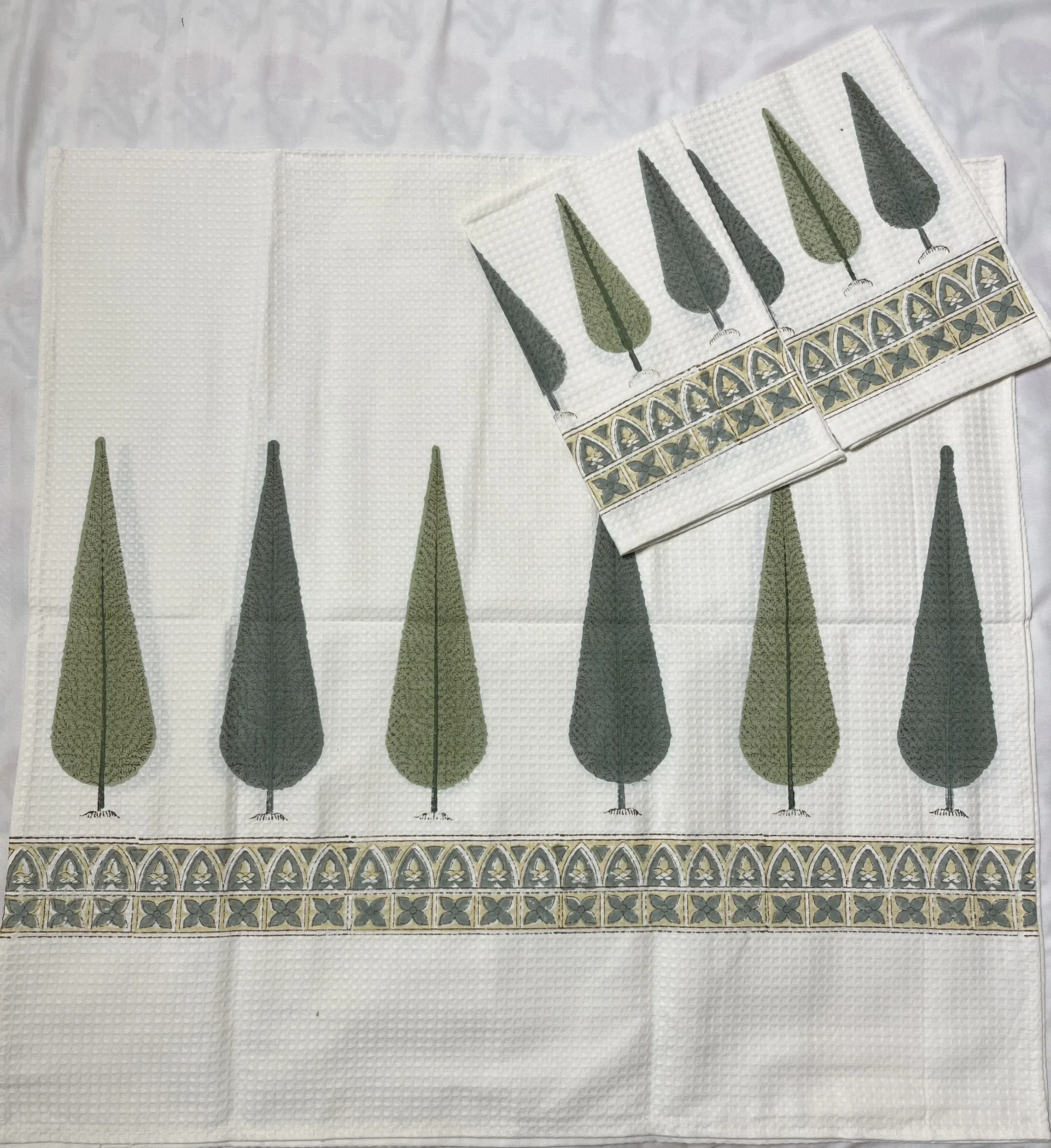 Chinar Bath Towel Set