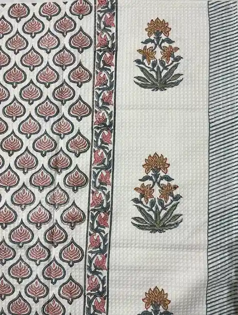 Lotus Bagh Bath Towel Set - Image 2