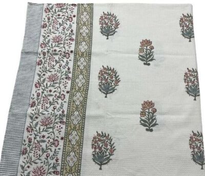 Royal Flora Bath Towel