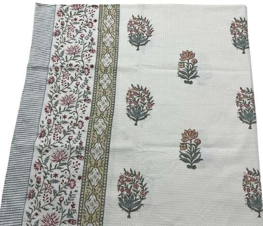 Royal Flora Bath Towel