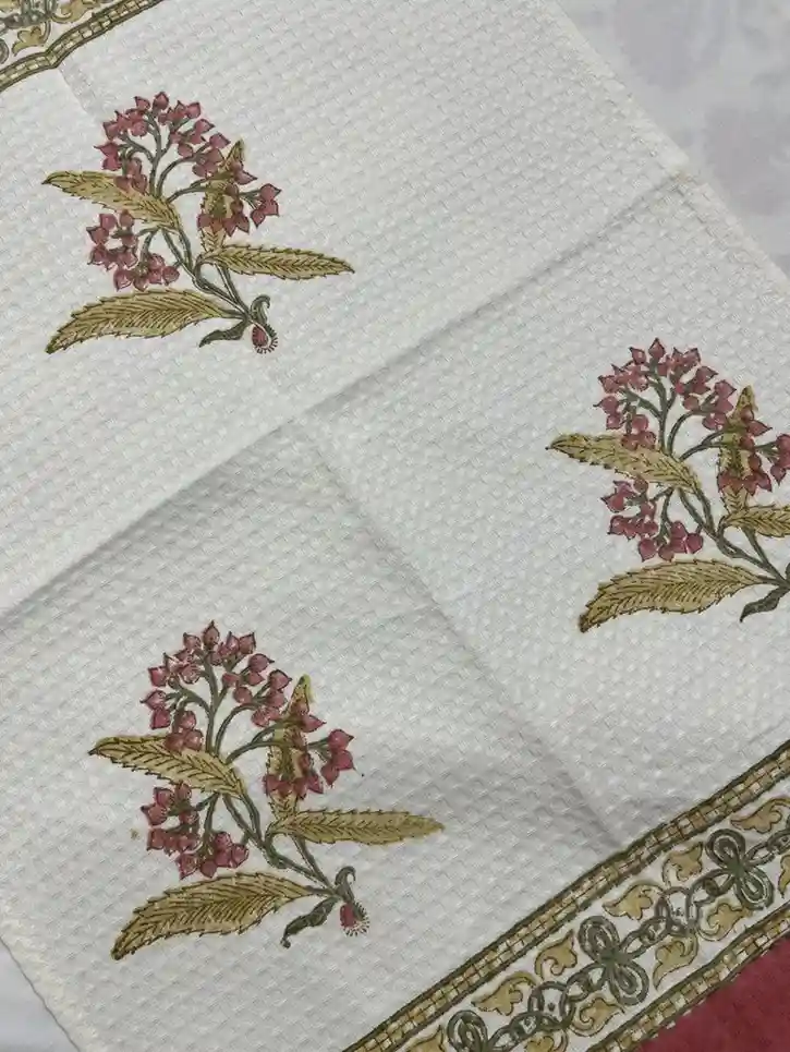 Rosette Hand Towel - Image 2