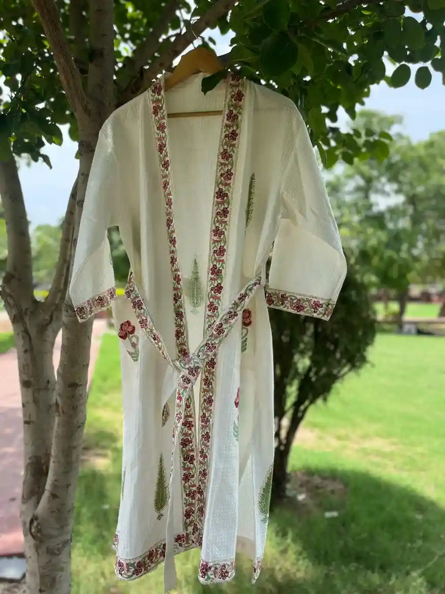 Noor Wrap handblock Bathrobe - Image 3