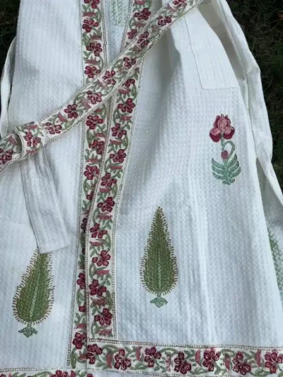 Noor Wrap handblock Bathrobe