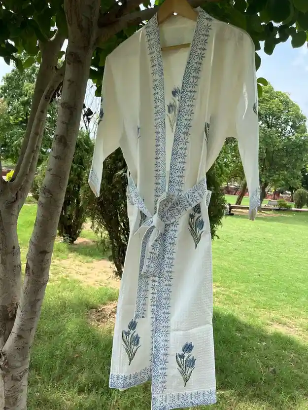 Nilofer Wrap Handblock Bathrobe - Image 2