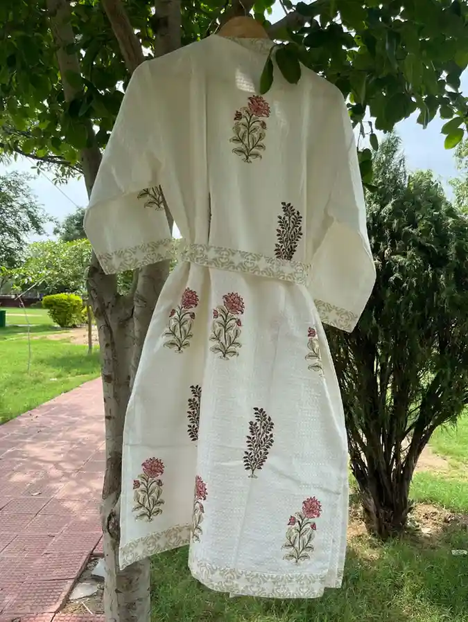 Ruhani Wrap Handblock Bathrobe - Image 2